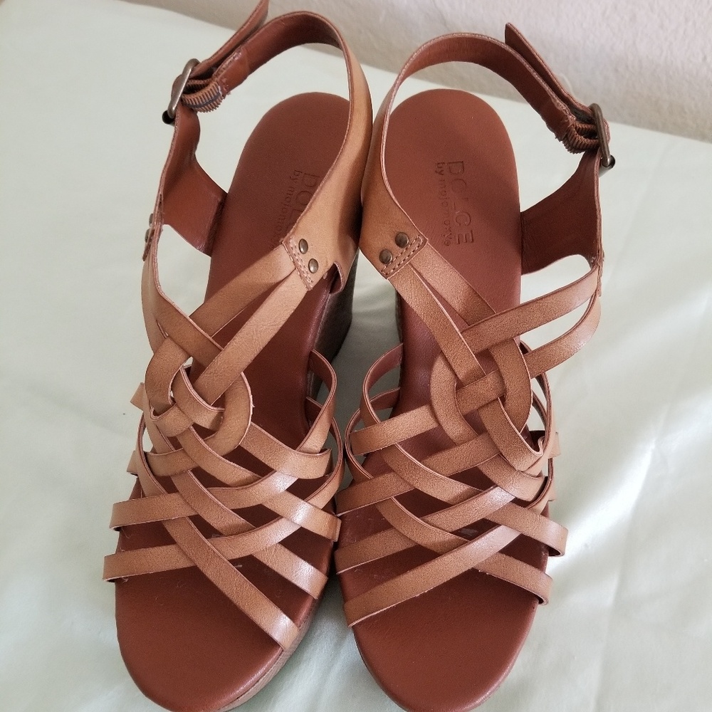 Wedge sandals